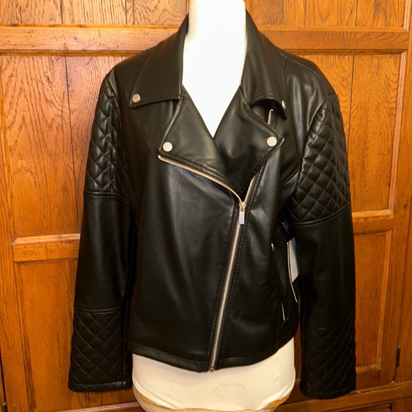 bagatelle Jackets & Blazers - NWT⭐️BAGATELLE Faux Leather Moto BLACK JACKET Size XL Women’s
